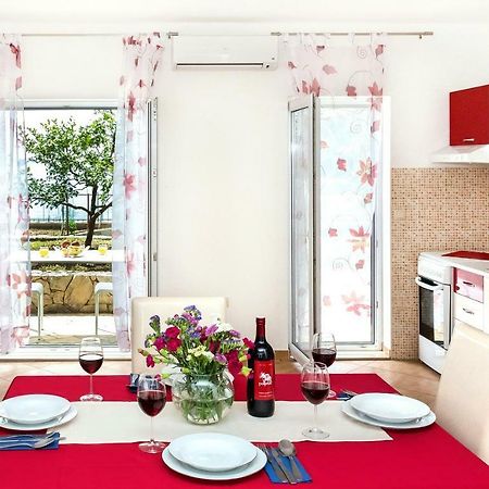 Apartmani Ami Podstrana Exteriör bild