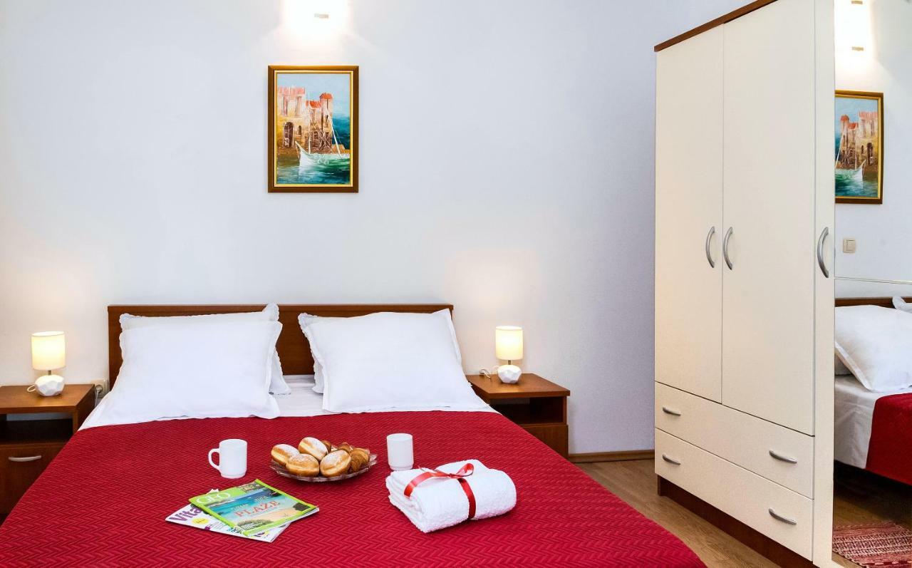 Apartmani Ami Podstrana Exteriör bild